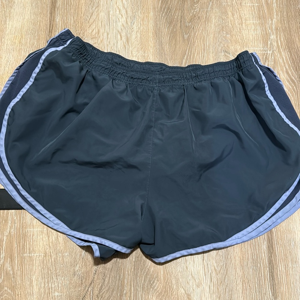 Nike Tempo